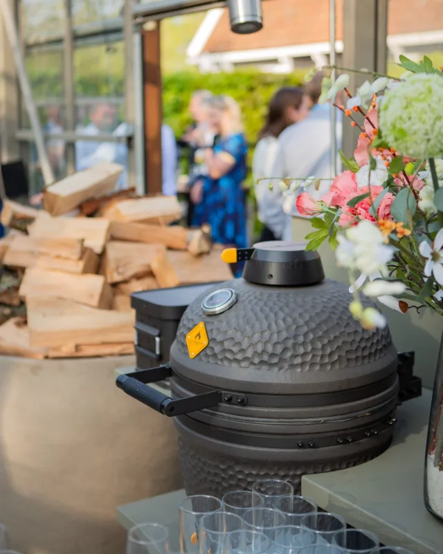 Choose the BBQ that fits your needs, and we'll install it in our outdoor kitchens 
@boretti 

#outdoorkitchen #bbq #buitenkeuken #boretti #kamado