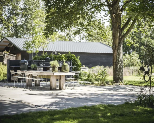 Summer vibes with WWOO in your garden🌞 

#summer #gardeninspiration #outdoorcooking #buitenkoken #buitenkeuken
