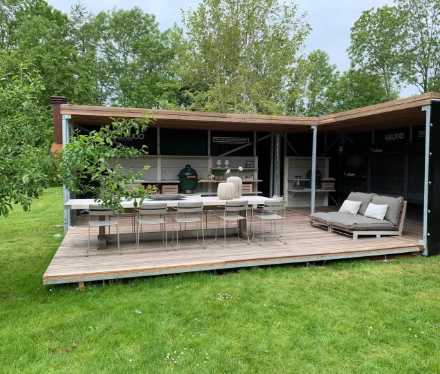 ✨Unieke aanbieding✨

Droom je van een prachtige veranda met buitenkeuken? Ontdek ons exclusieve paviljoen, perfect voor in je tuin! Deze buitenkeuken en veranda in één kan direct geplaatst worden, ideaal voor lange zomeravonden buiten.

Mogelijk in zijn geheel of één van de twee delen.

Neem contact op voor de mogelijkheden💥
Contact@wwoo.nl / 085-489 6262

#completeveranda #buitenkeuken #buitendouche #outdoorliving #buitenverblijf #gardendesign