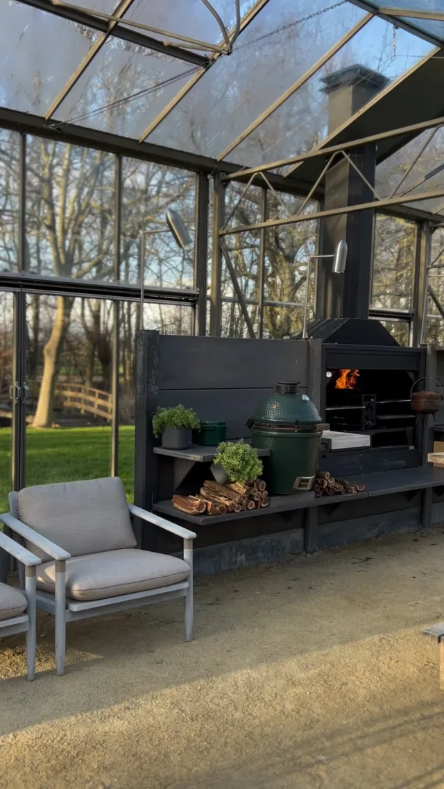 WWOO Winter BBQ Workshop 
Zaterdag 7 december 2024
wwoo.nl/events

#bbq #workshop #buitenkoken #bbqworkshop #winterbbq #outdoorkitchen #outdoorcooking #winterwonderland